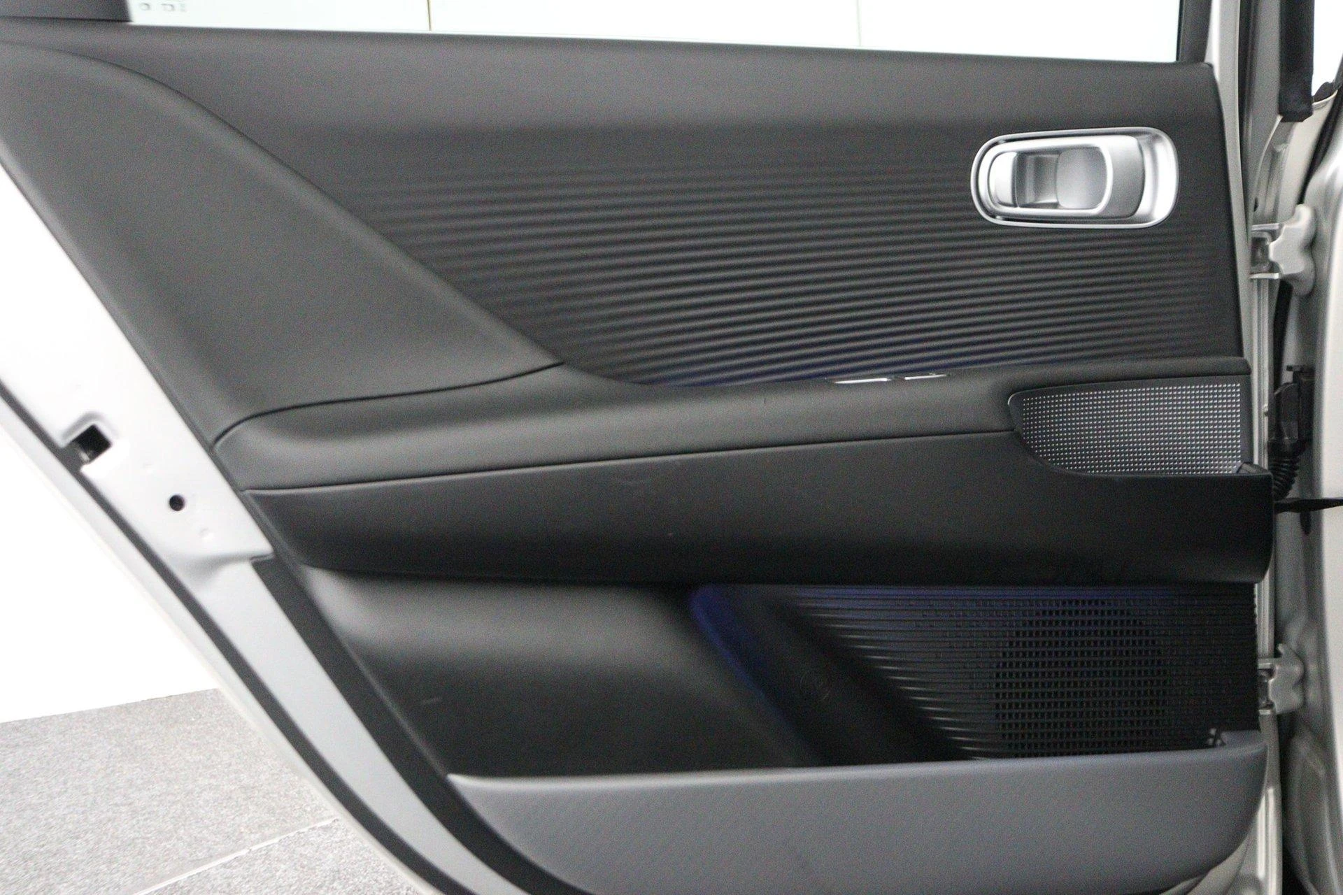 Hyundai-IONIQ 6-image-43