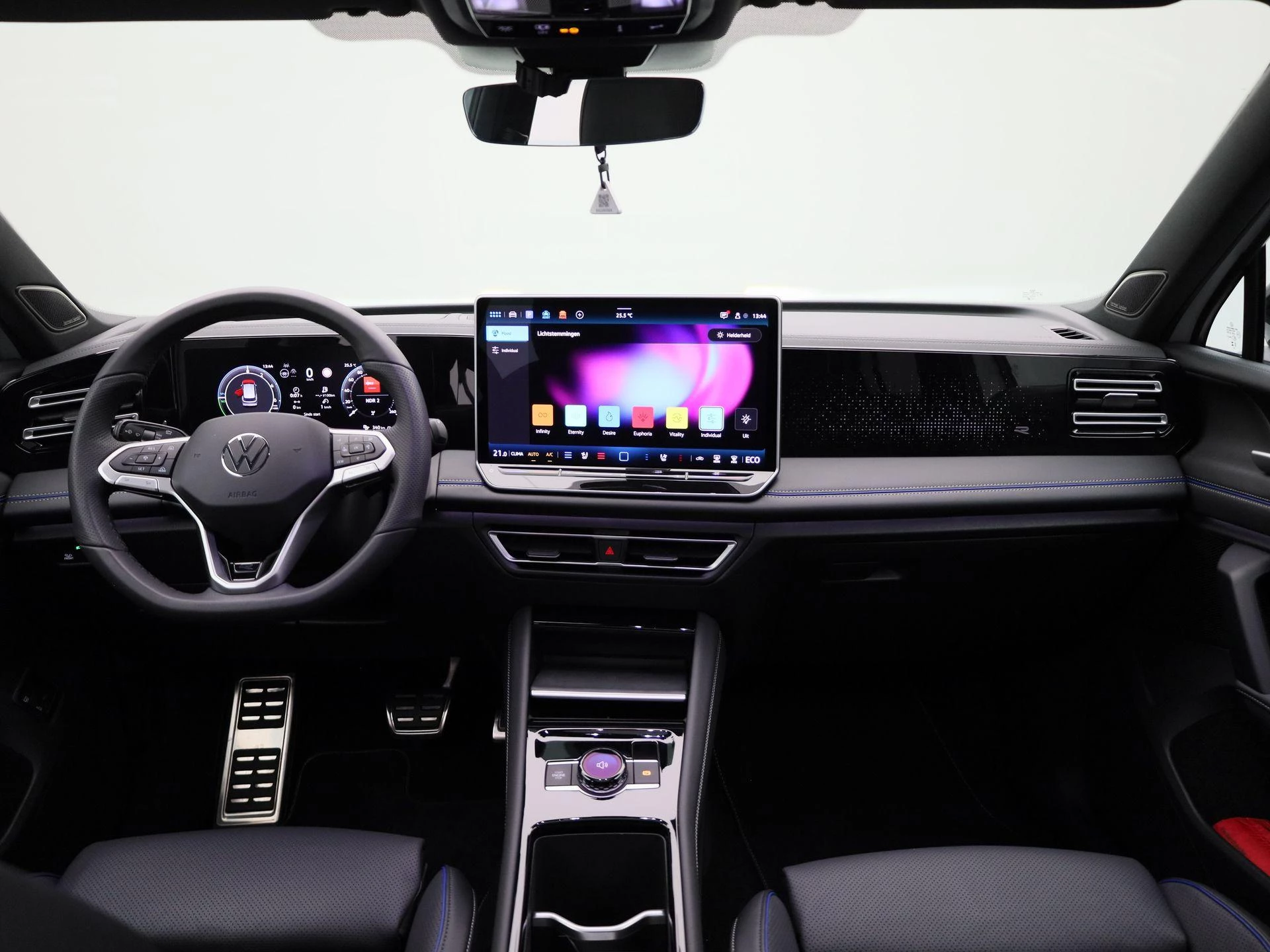 Volkswagen Tiguan 1.5 eHybrid R-Line Edition 272 PK
