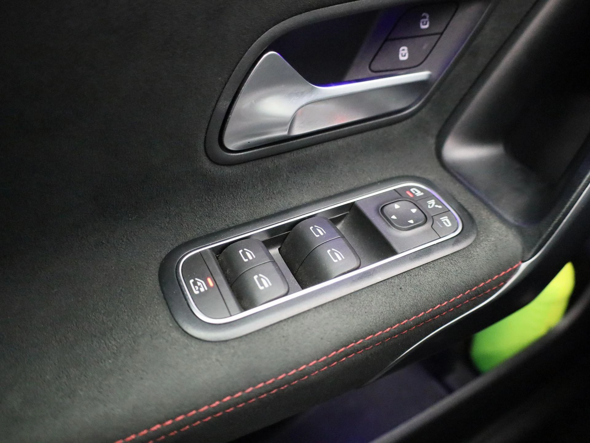 Mercedes-Benz-A-Klasse-image-24