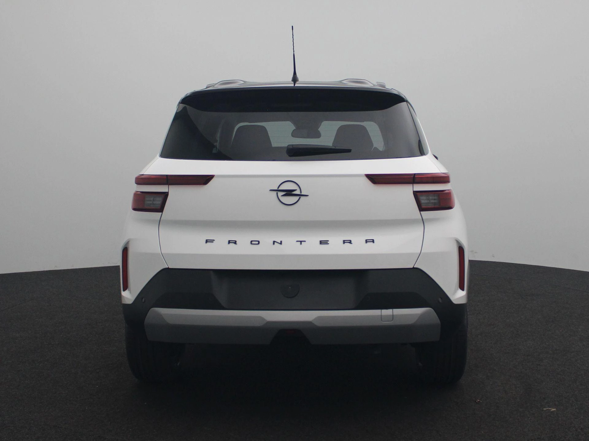 Opel-Frontera-image-4