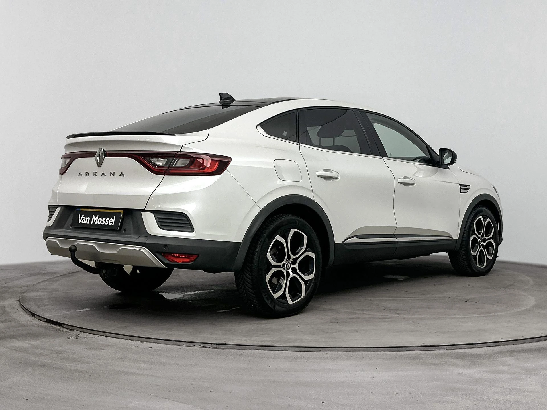 Renault-Arkana-image-3