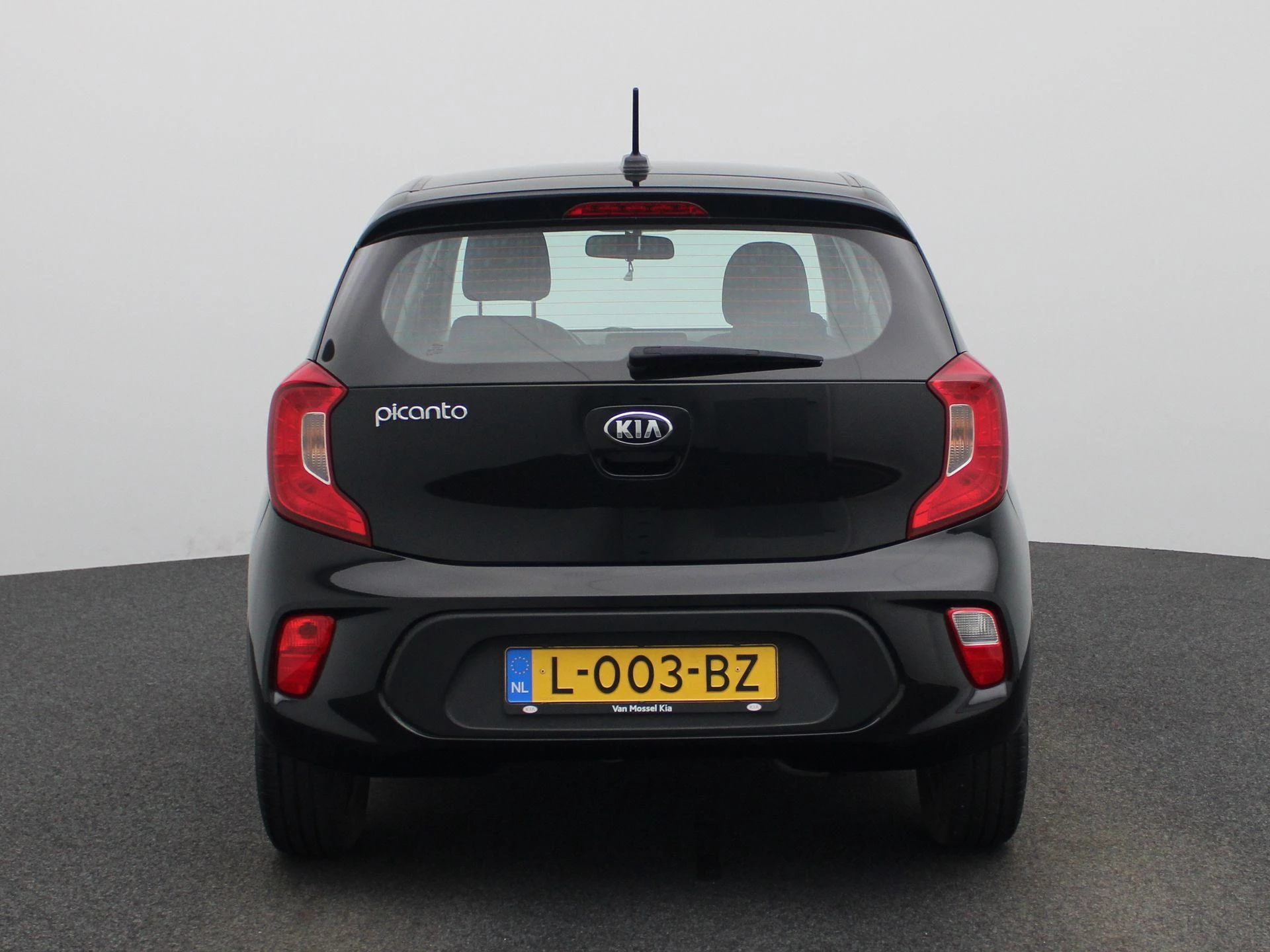 Kia-Picanto-image-4