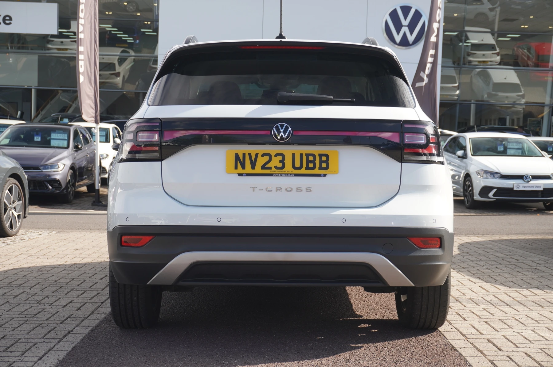 Volkswagen-T-Cross-image-11