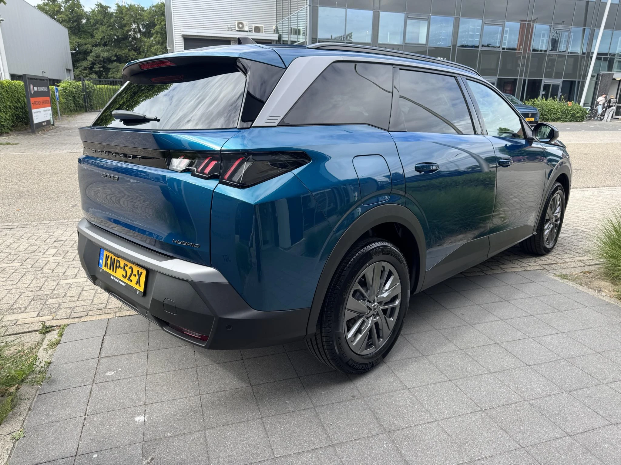 Peugeot-5008-image-3