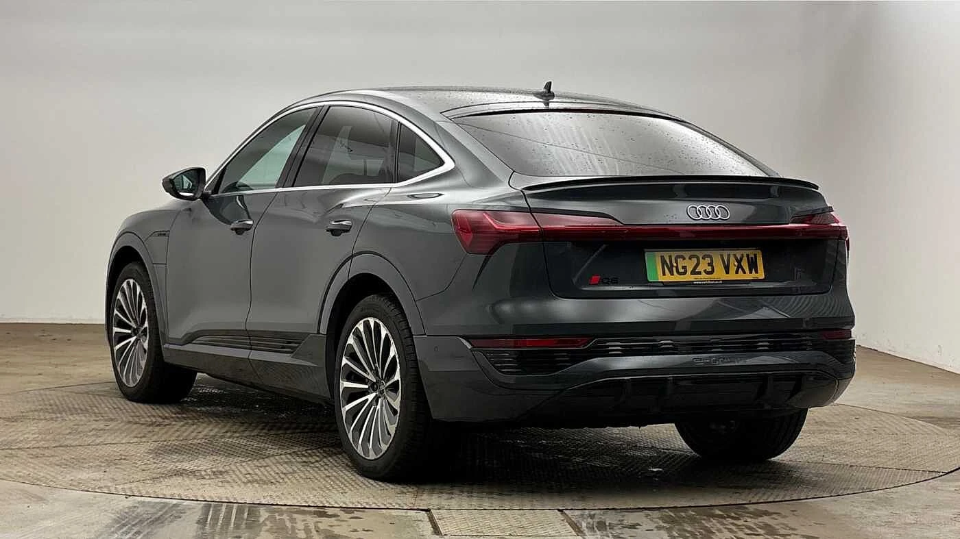 Audi-Q8 Sportback e-tron-image-2