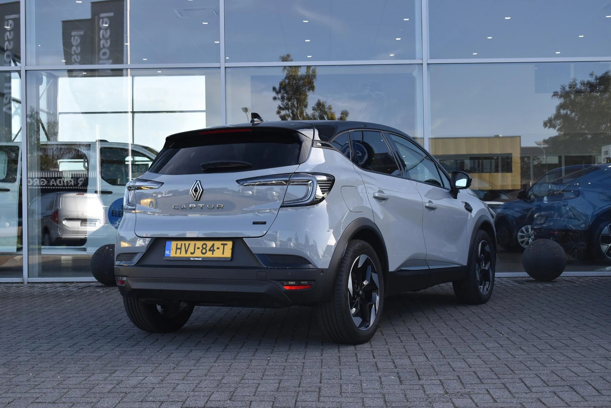 Renault-Captur-image-4