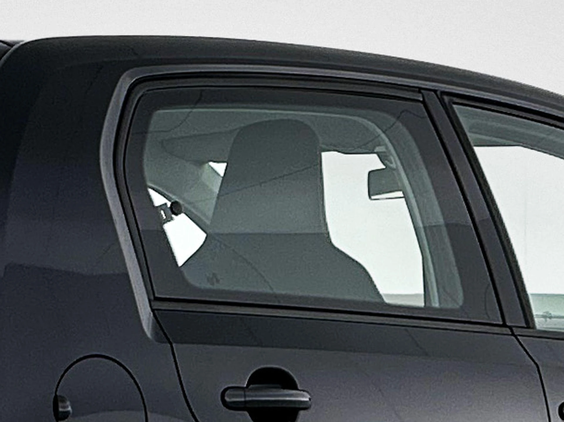 Volkswagen-up!-image-3