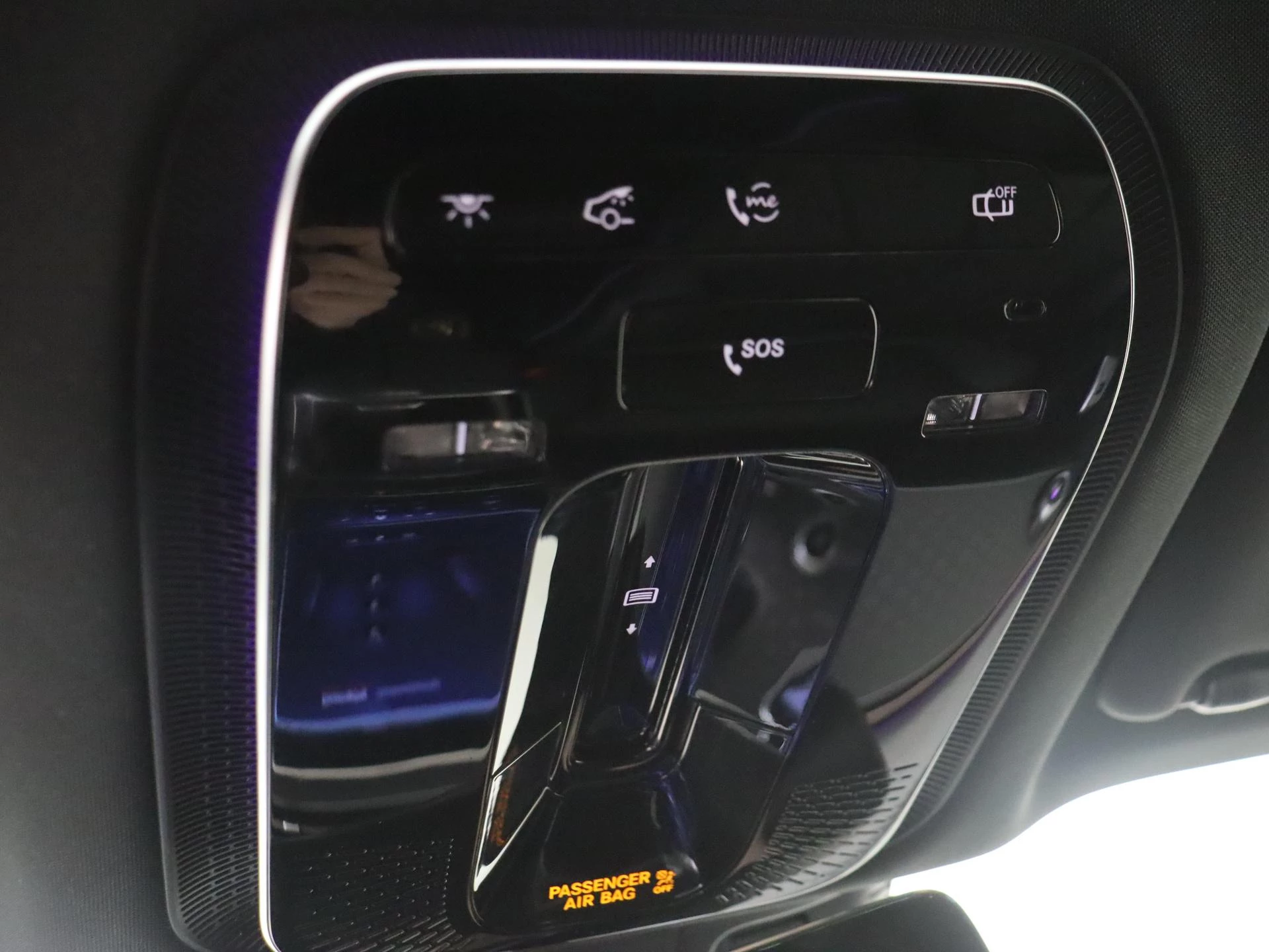 Mercedes-Benz-EQE-image-24