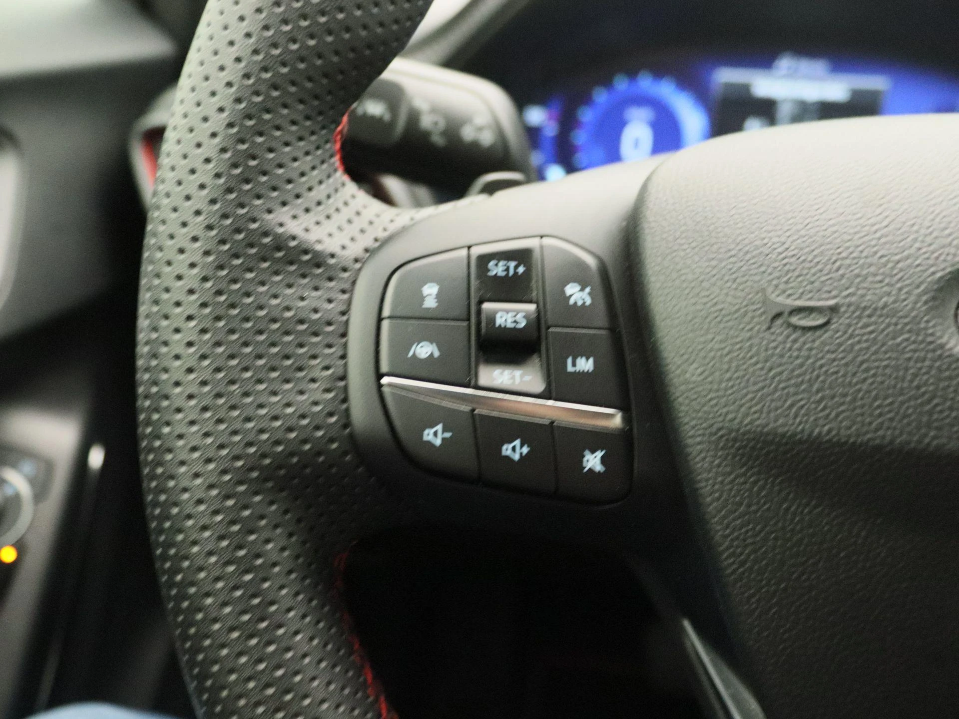 Ford-Puma-image-17