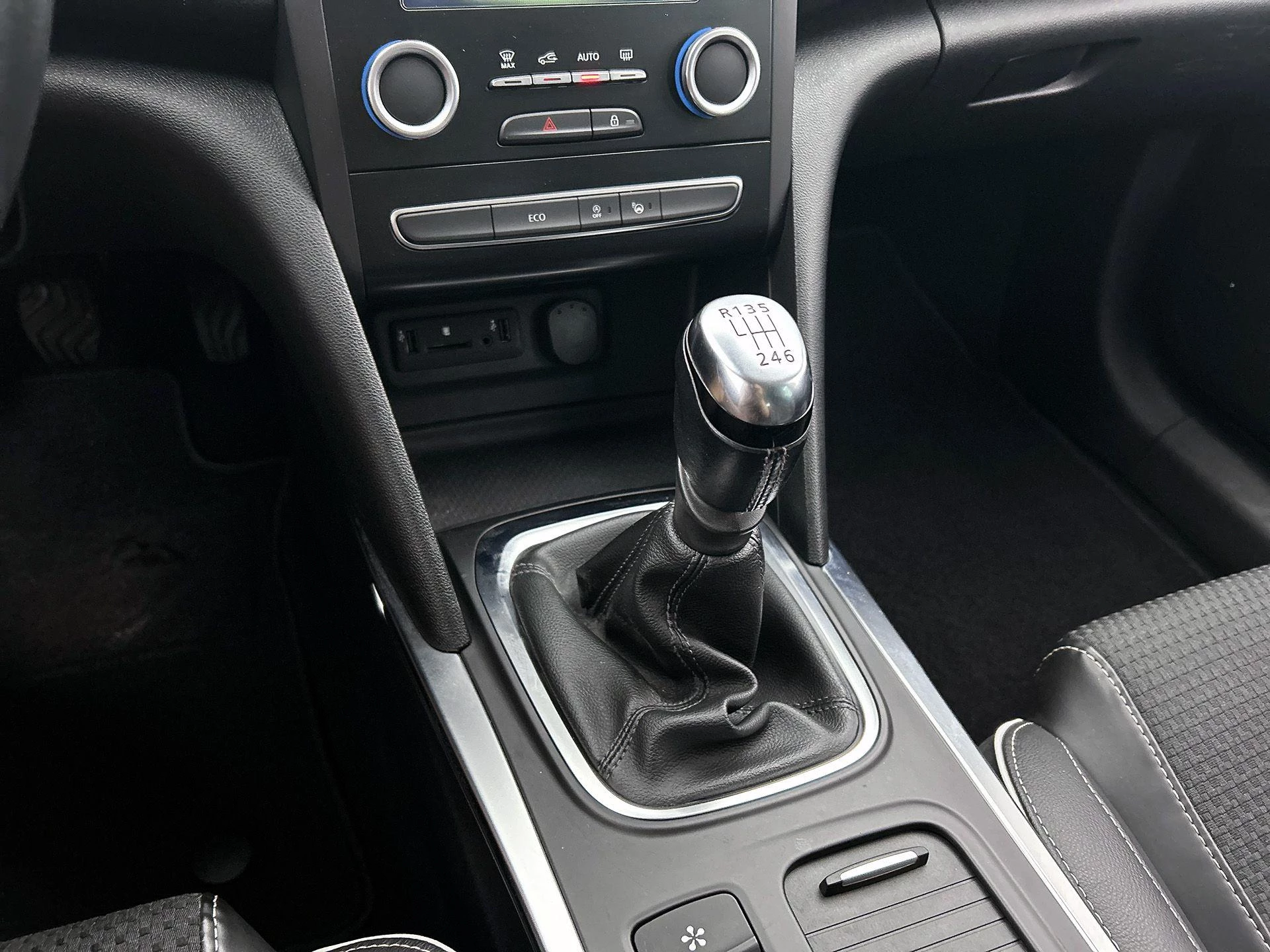 Renault-Mégane-image-31