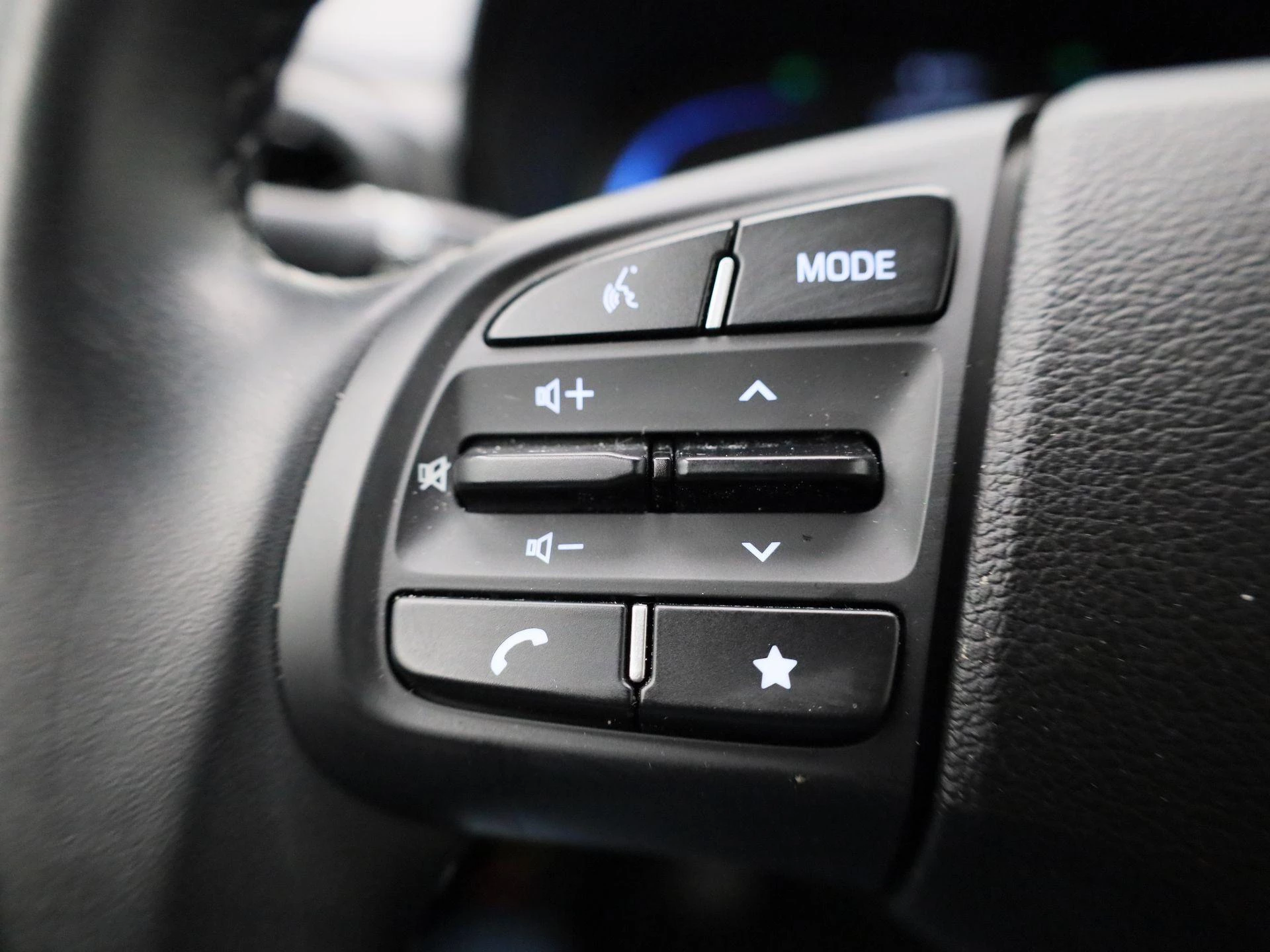 Hyundai-i10-image-16