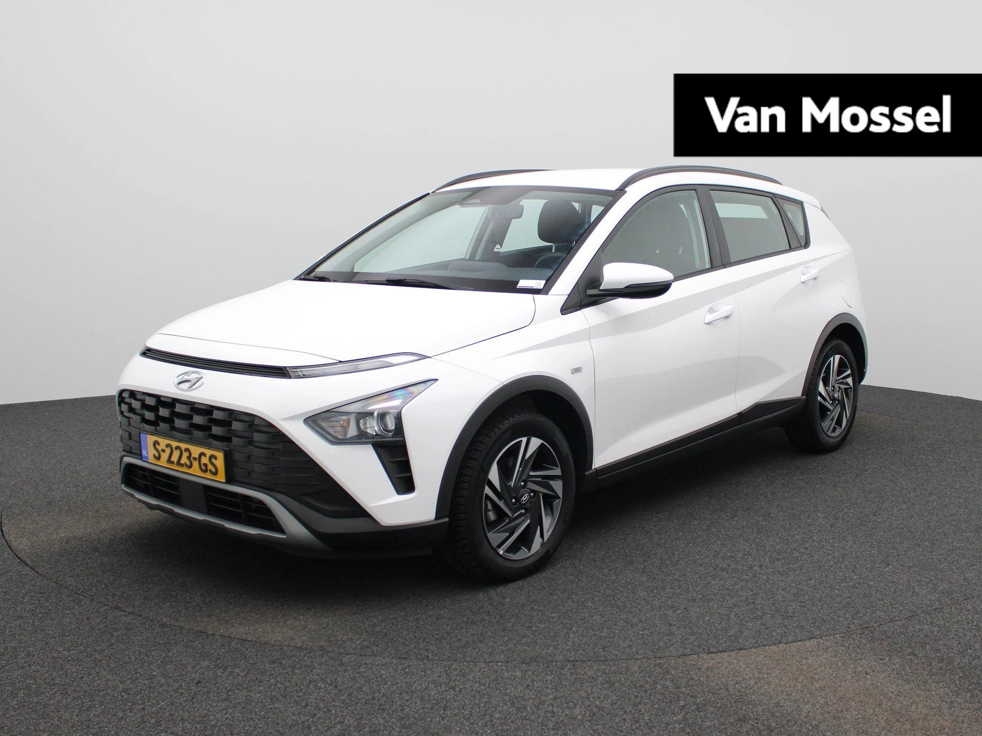 Hyundai-Bayon-image-0