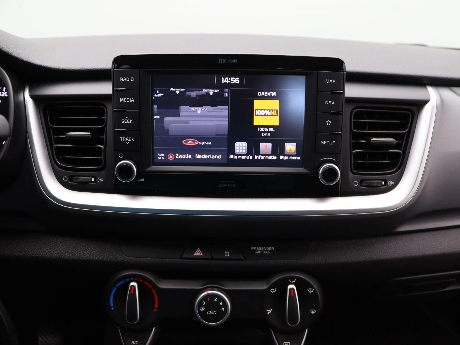 Kia-Stonic-image-9