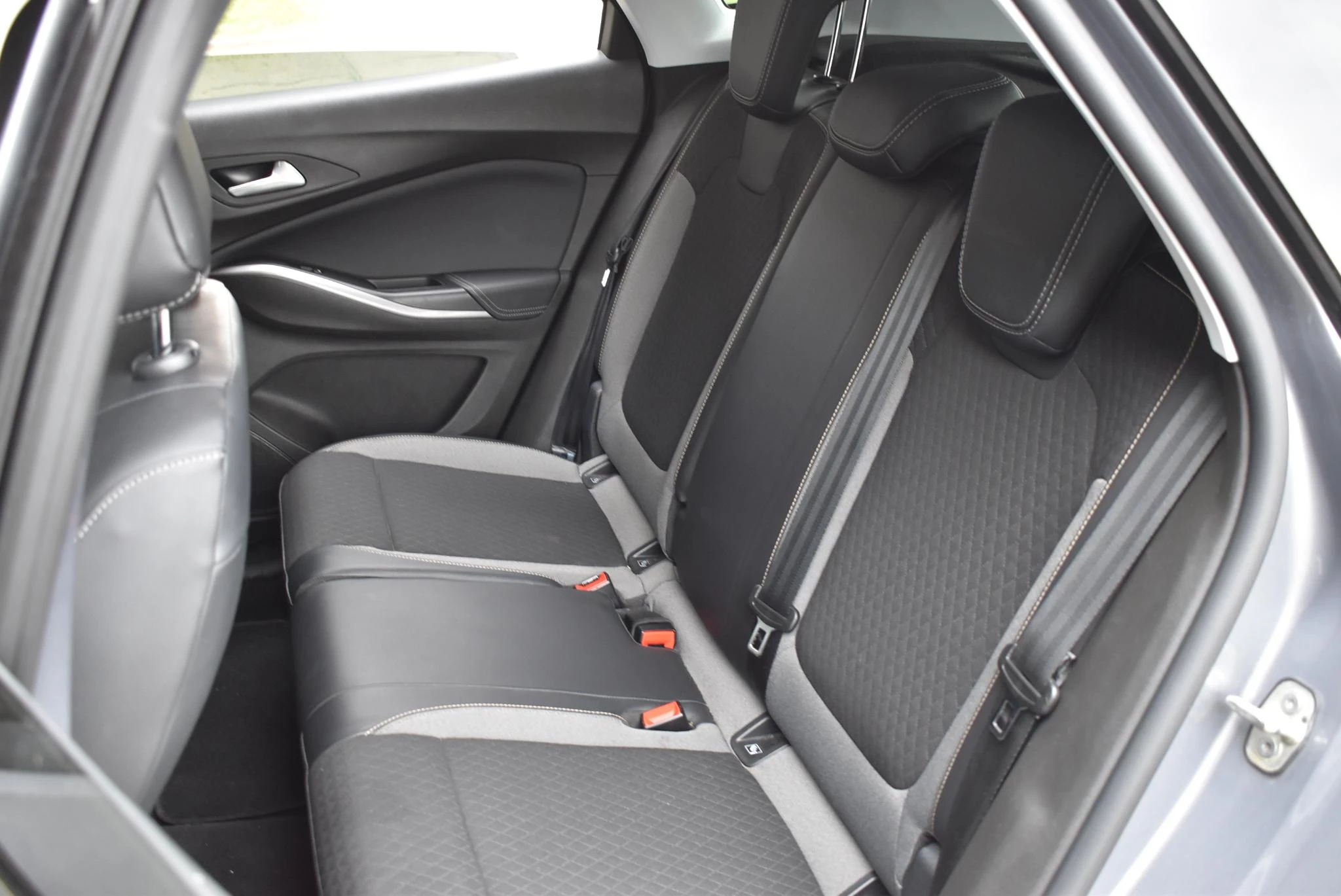 Opel-Grandland-image-9