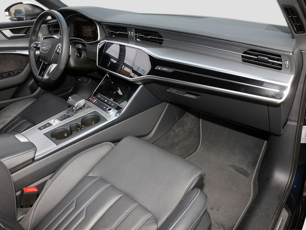 Audi-S6-image-13