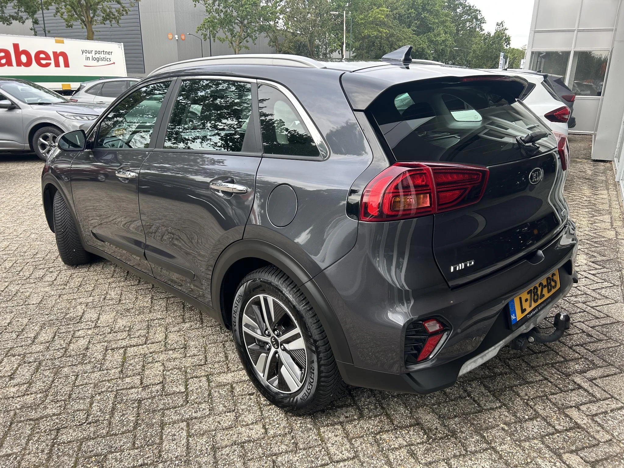 Kia-Niro-image-2