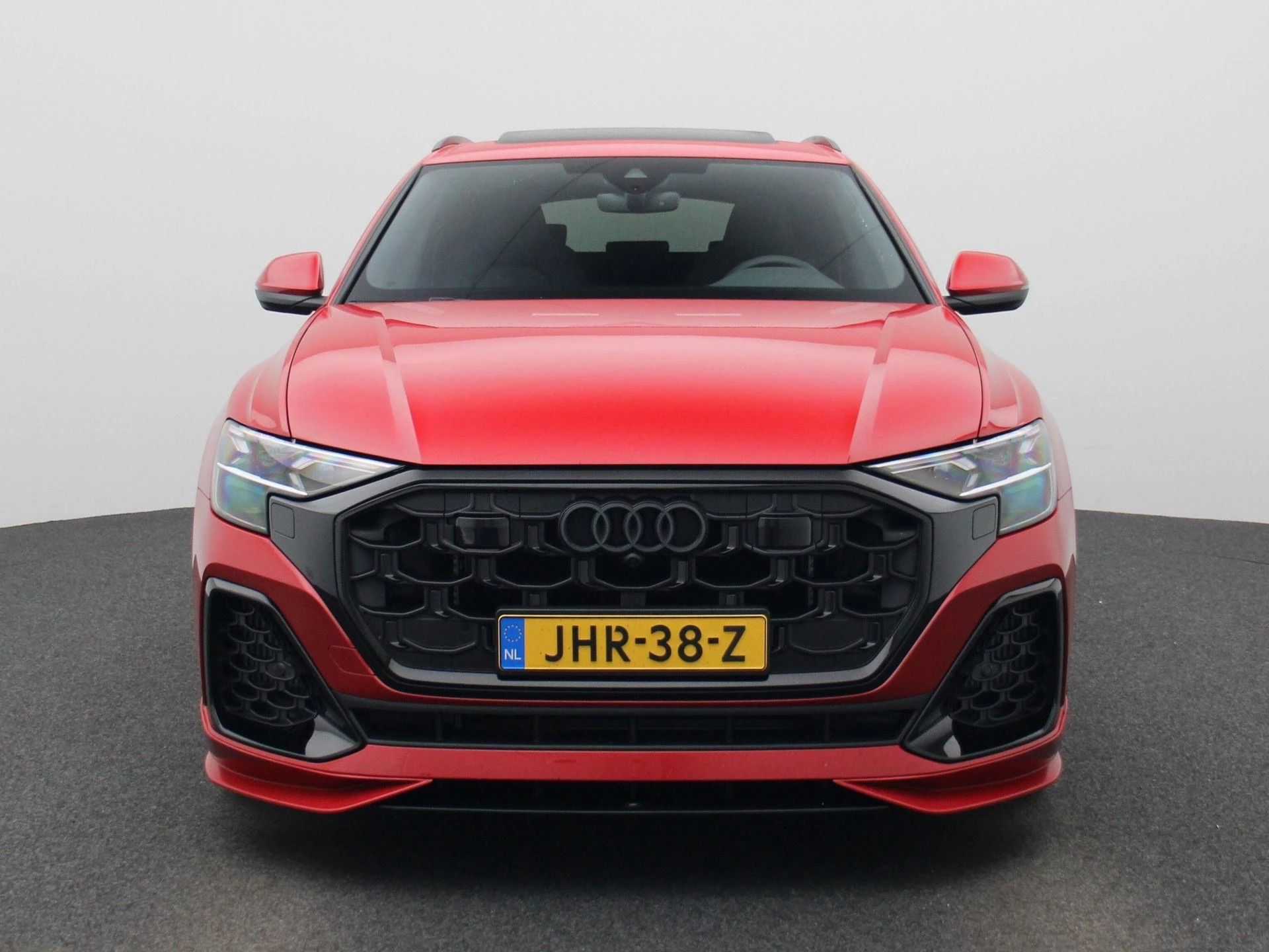Audi-Q8-image-1