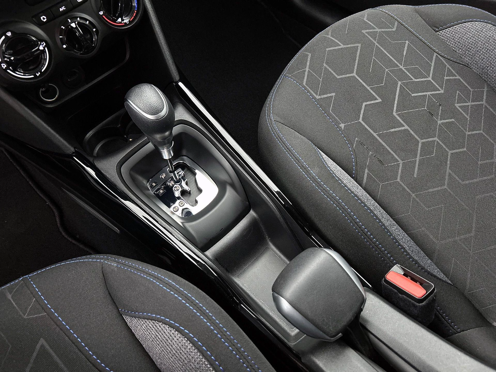 Peugeot-2008-image-20