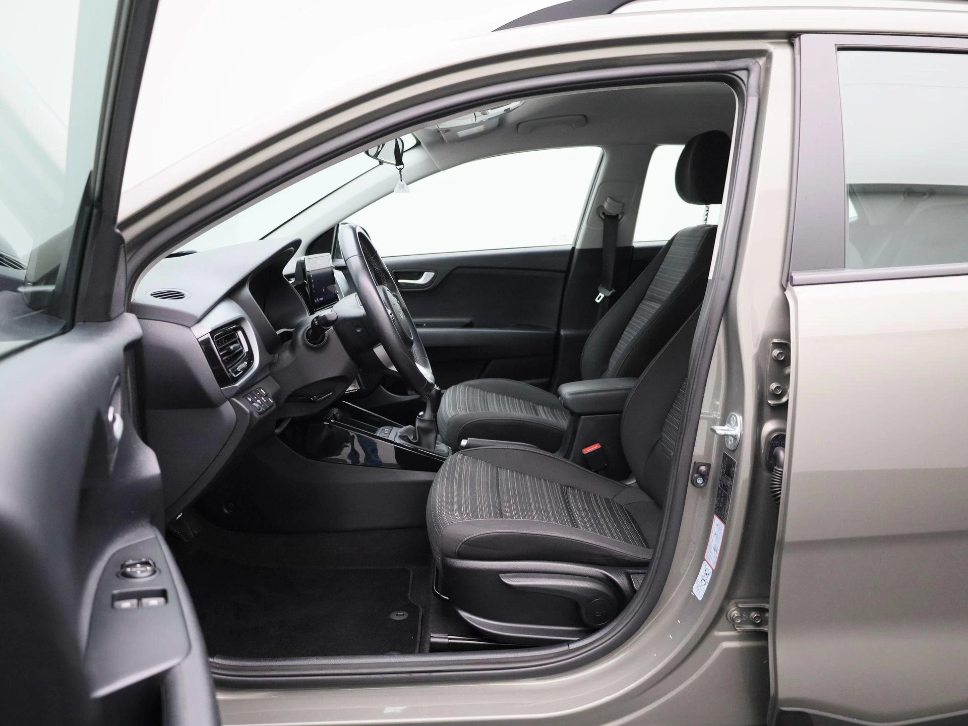 Kia-Stonic-image-8