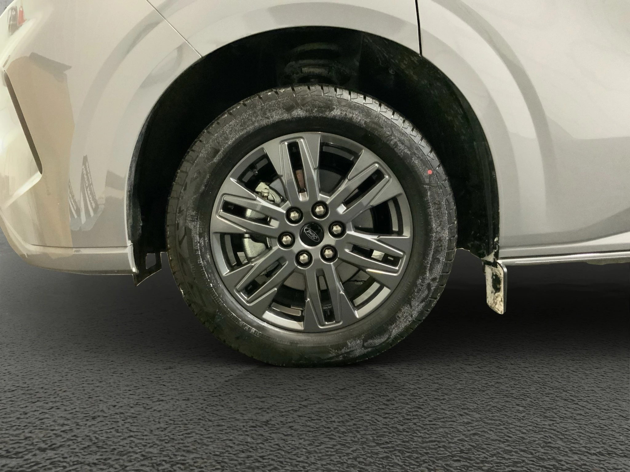 Ford-Tourneo Custom-image-6