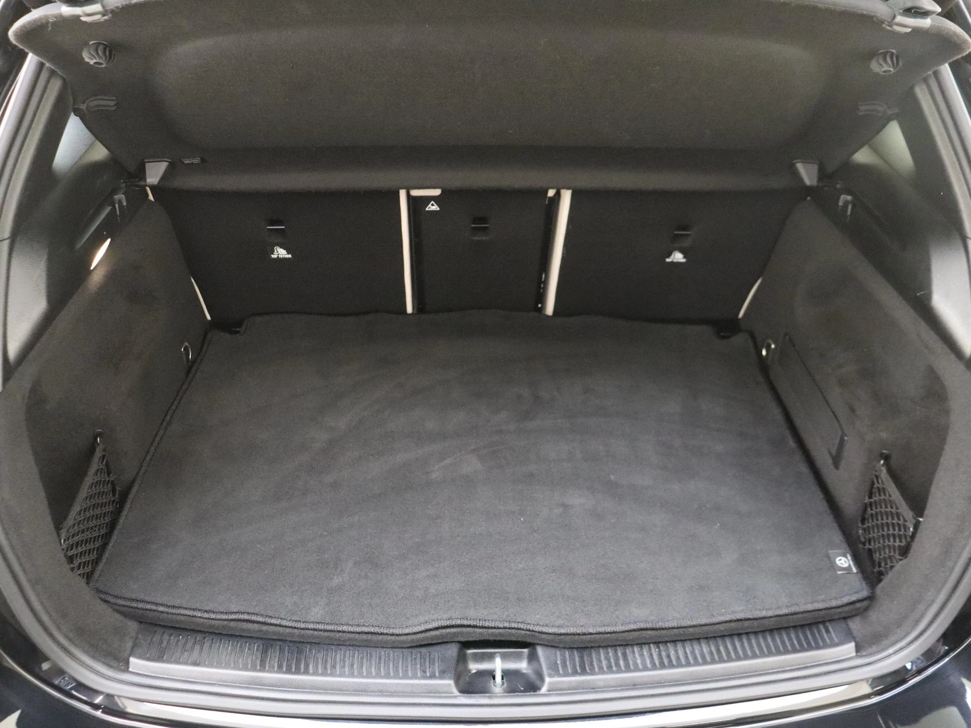 Mercedes-Benz-B-Klasse-image-30