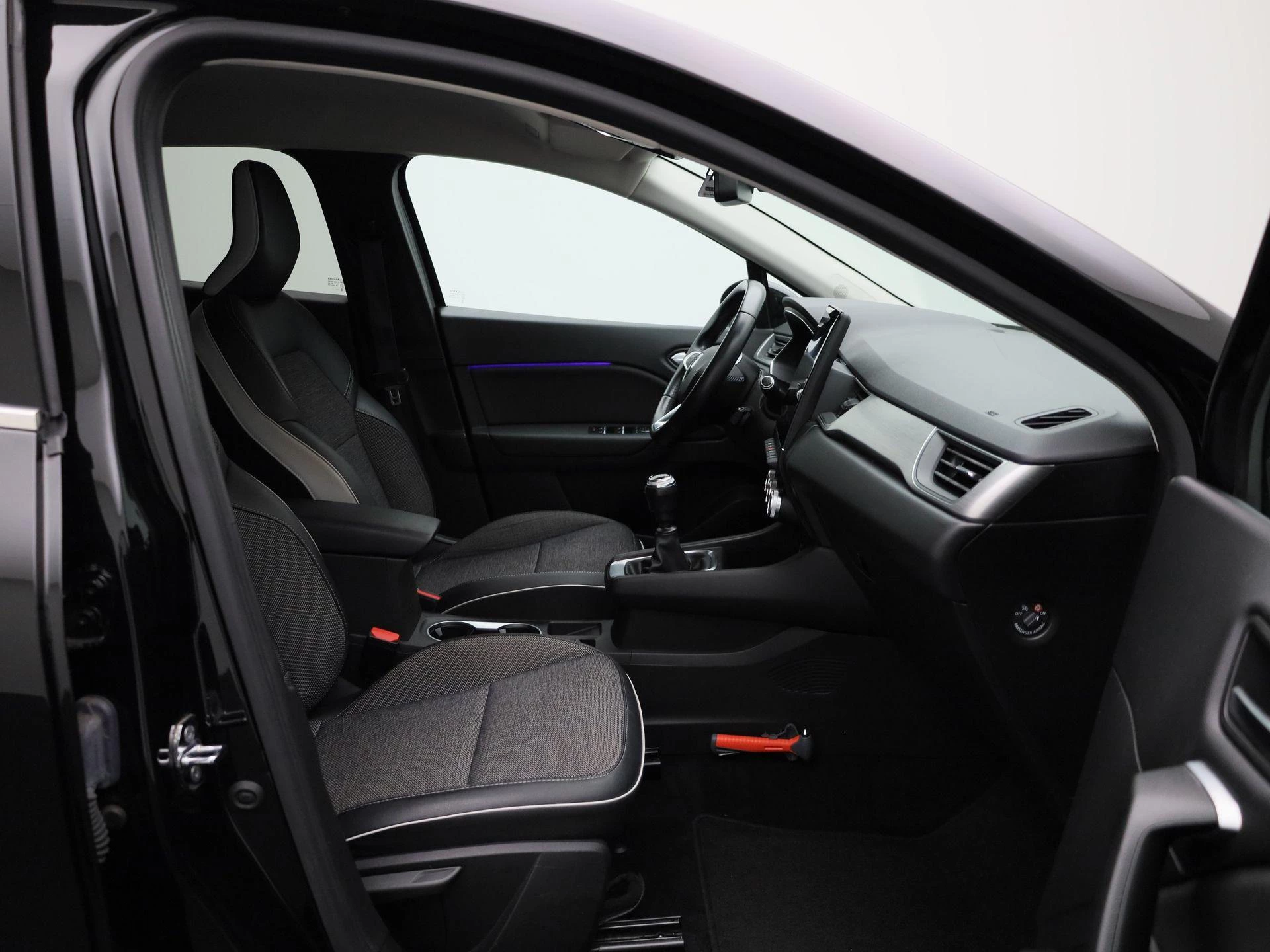 Renault-Captur-image-32