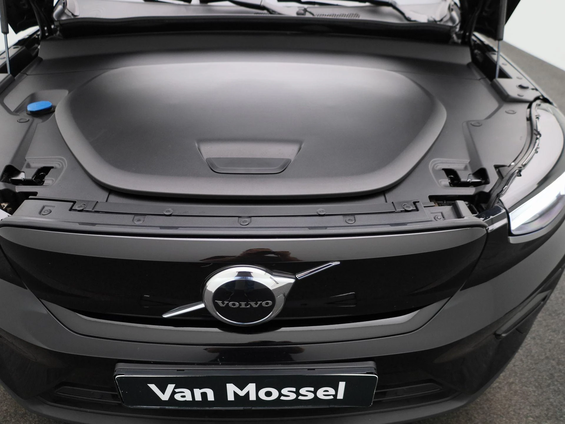 Volvo-XC40-image-32