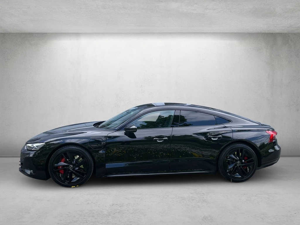 Audi e-tron GT quattro *SOH92%*Matrix*Pano*