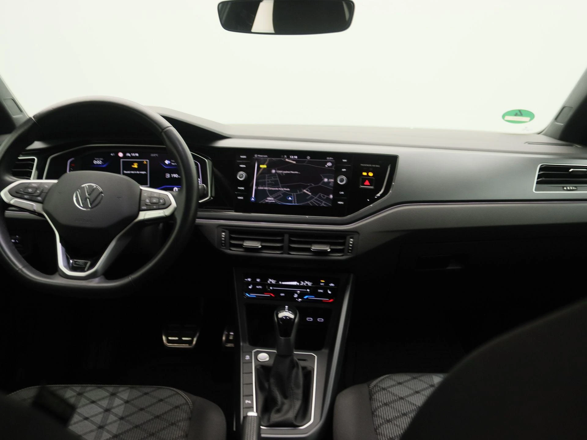 Volkswagen-Taigo-image-6