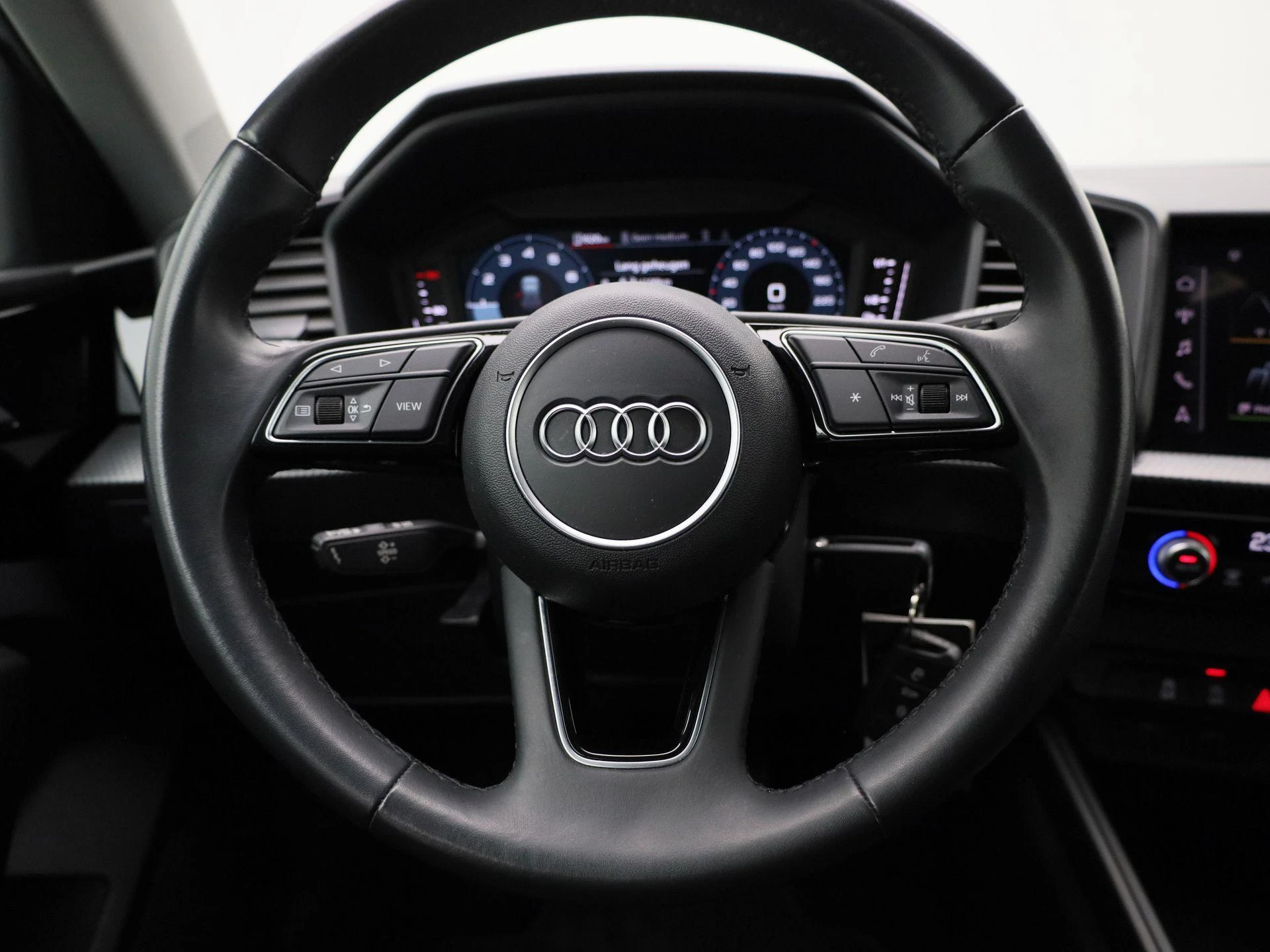 Audi-A1 Sportback-image-6