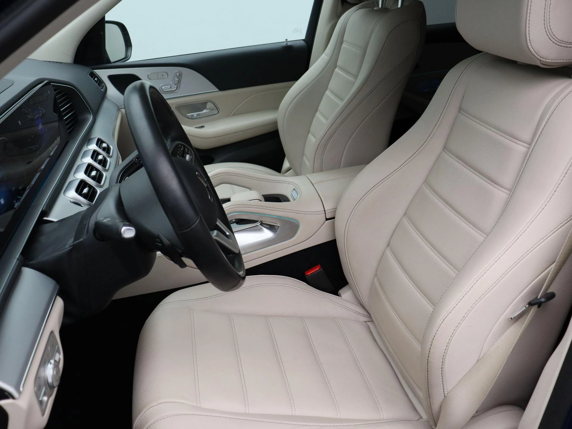 Mercedes-Benz-GLE-image-9