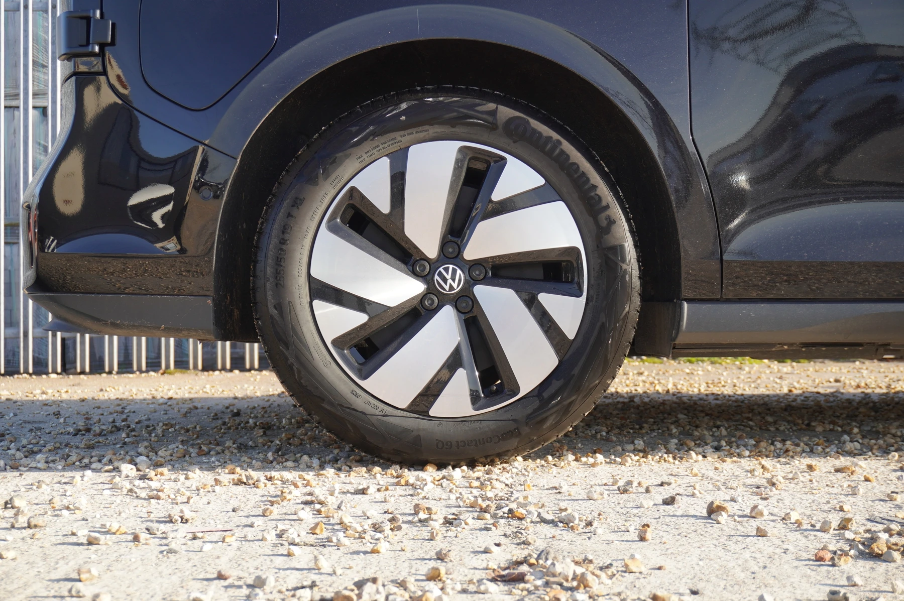 Volkswagen-ID. Buzz-image-20
