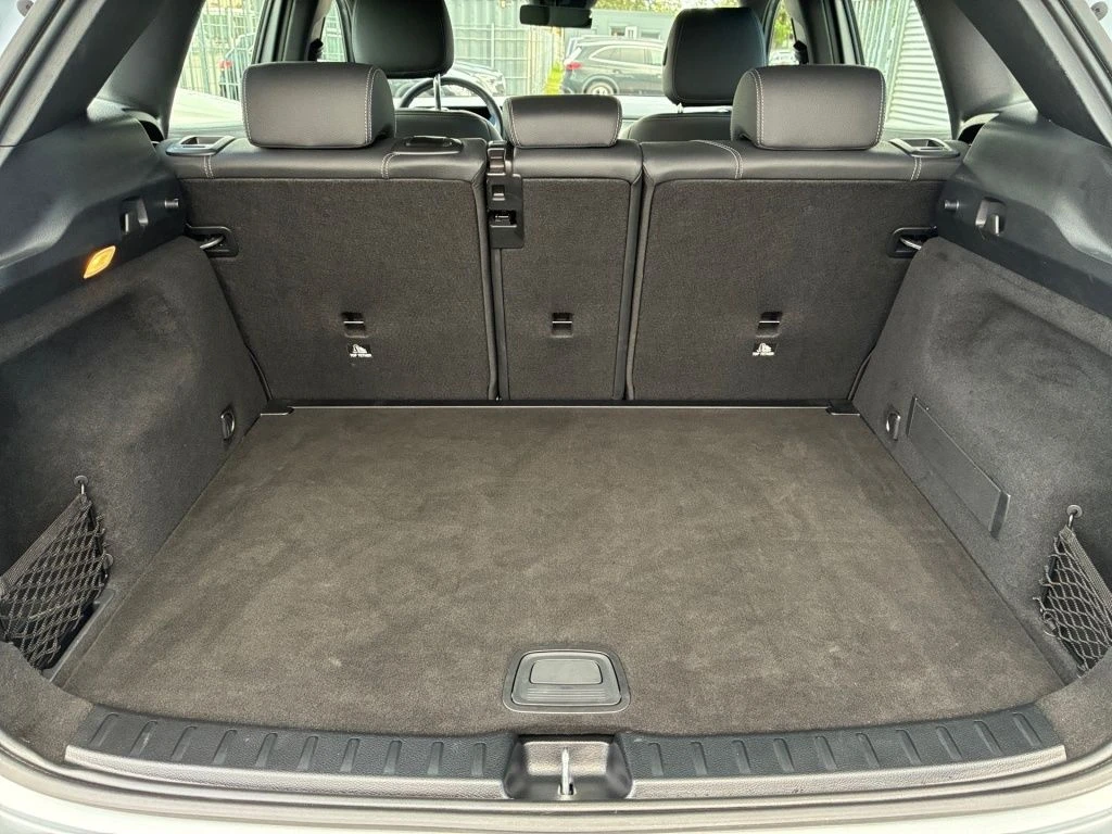 Mercedes-Benz-GLA 200 d-image-12