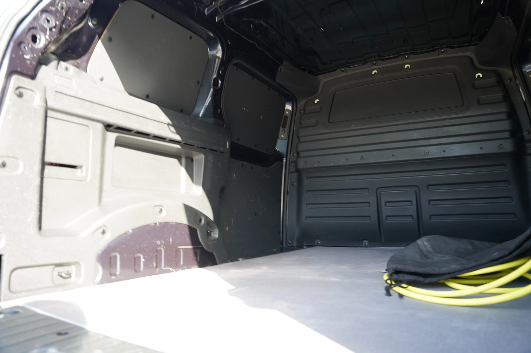 Volkswagen-ID. Buzz-image-11