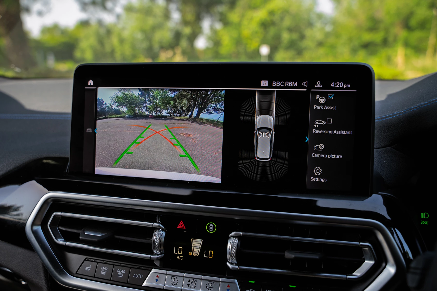 BMW-iX3-image-34