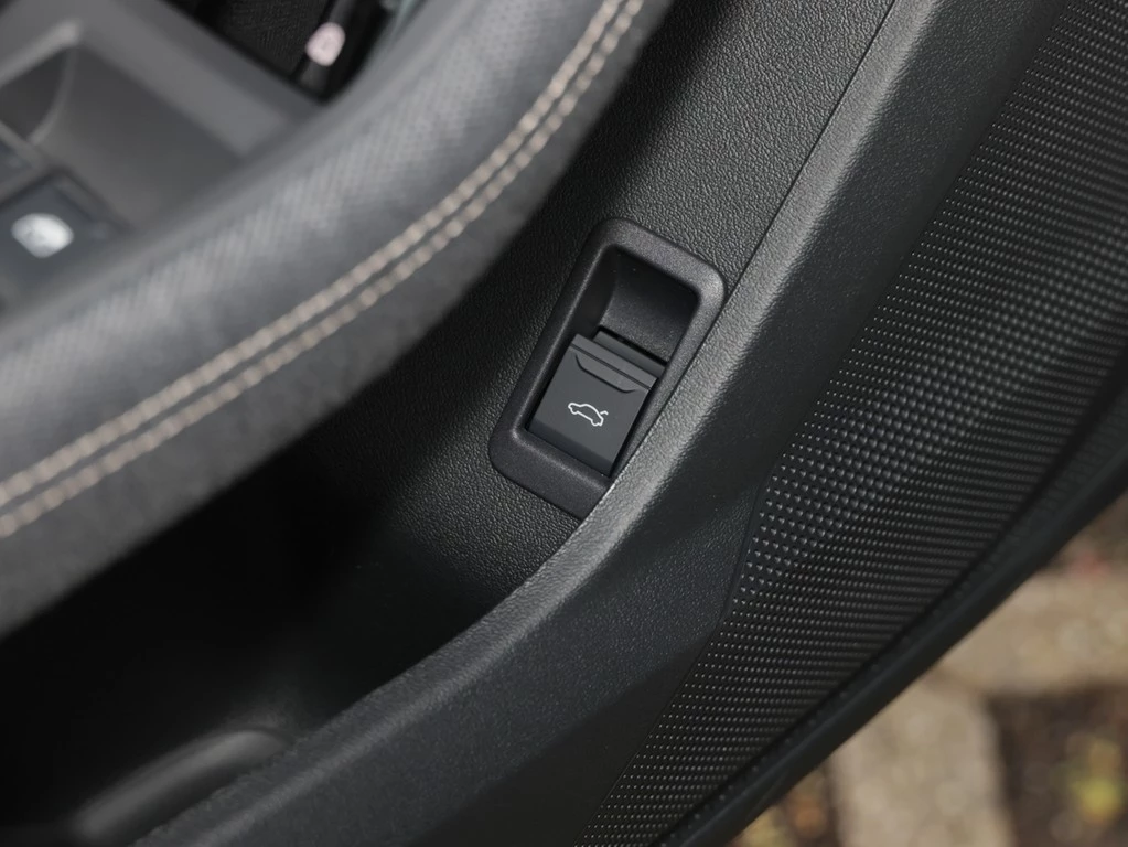 Audi A5 Avant TDI quattro 150 kW S troni ALP
