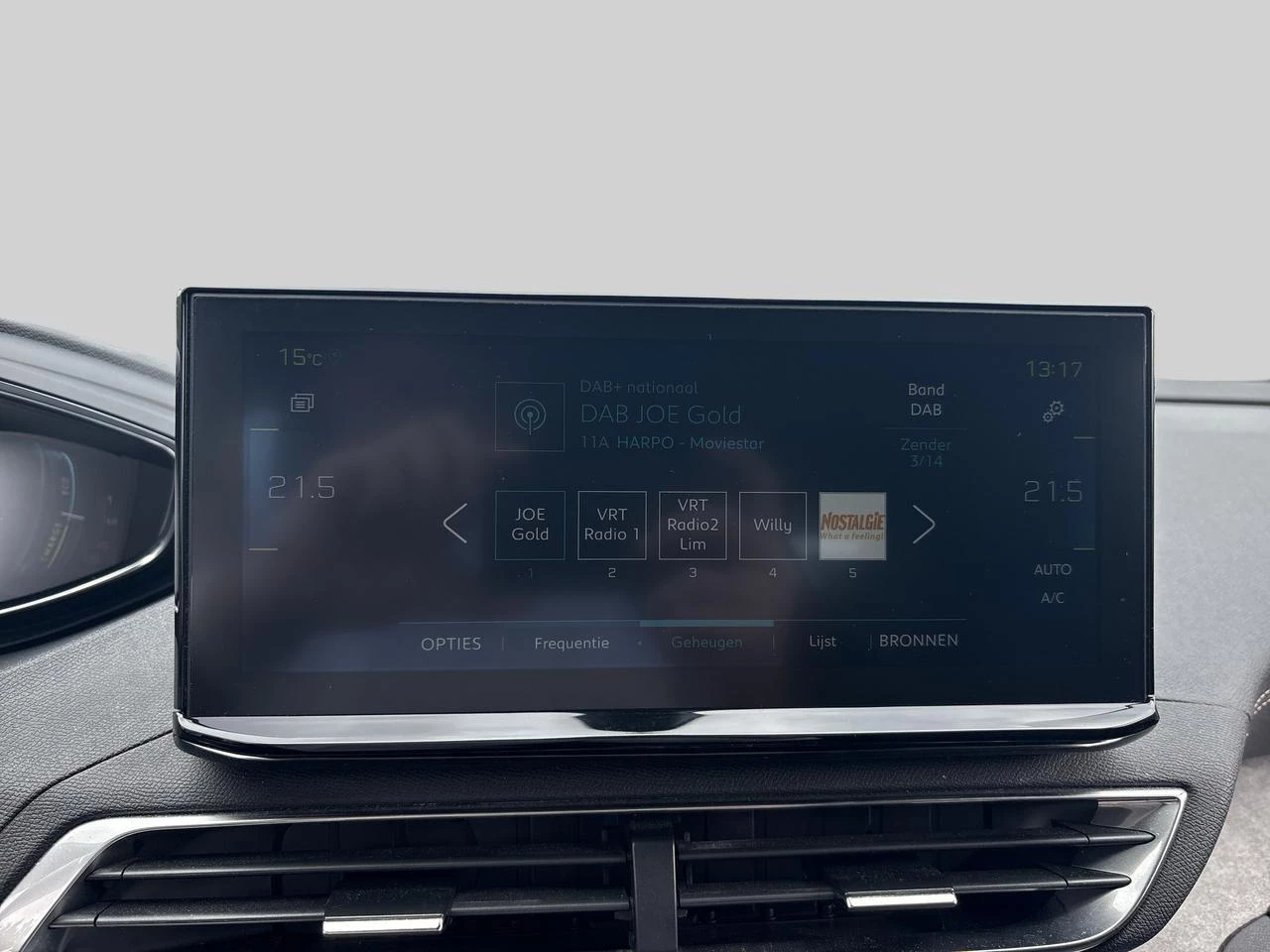 Peugeot 3008 1.6 HYbrid 225 Allure Pack Business
