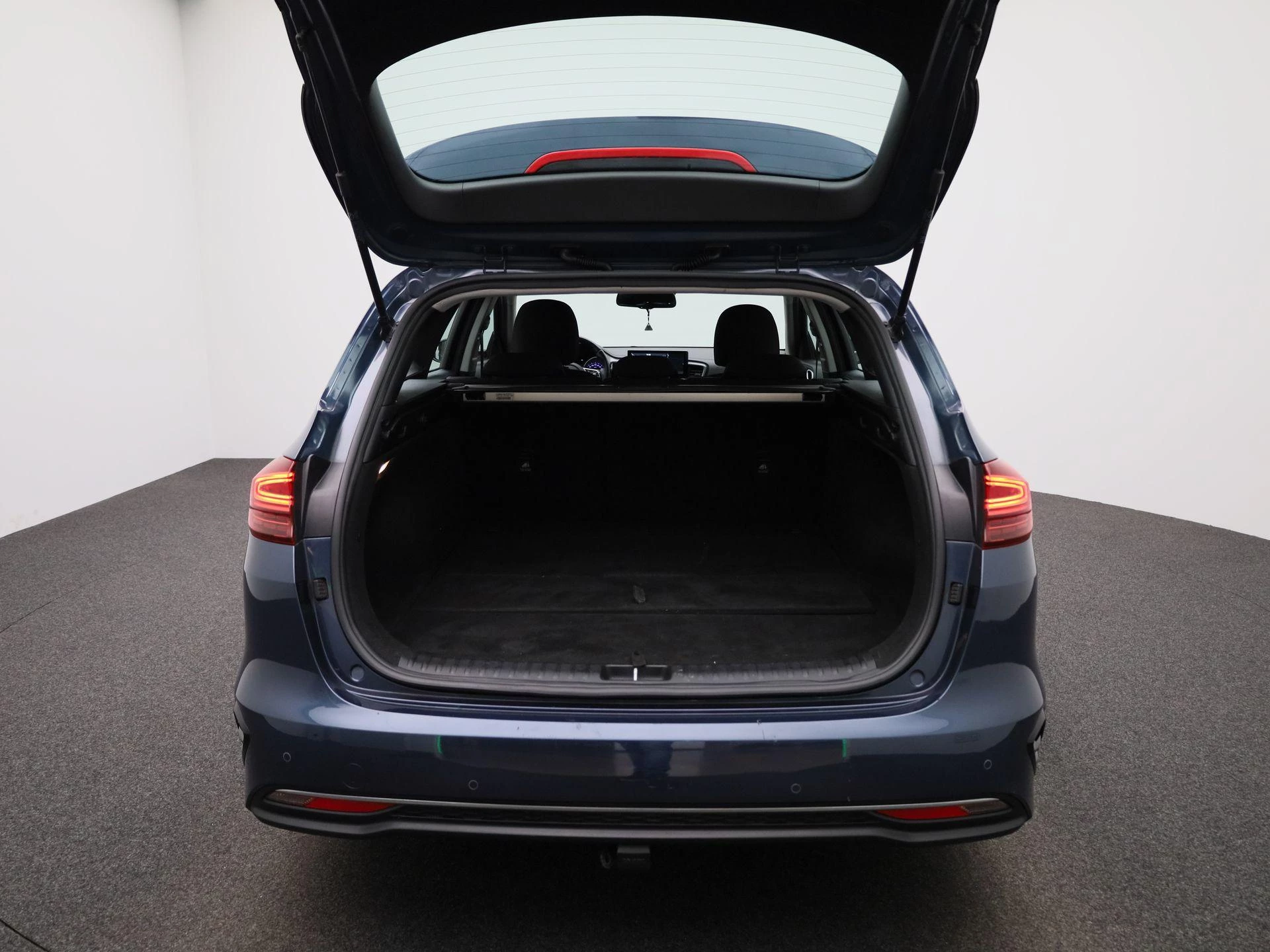 Kia-Ceed Sportswagon-image-10