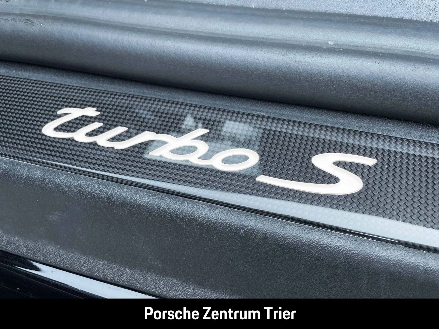 Porsche 911 991 Turbo S Cabriolet Liftsystem-VA 54.800km turbo s
