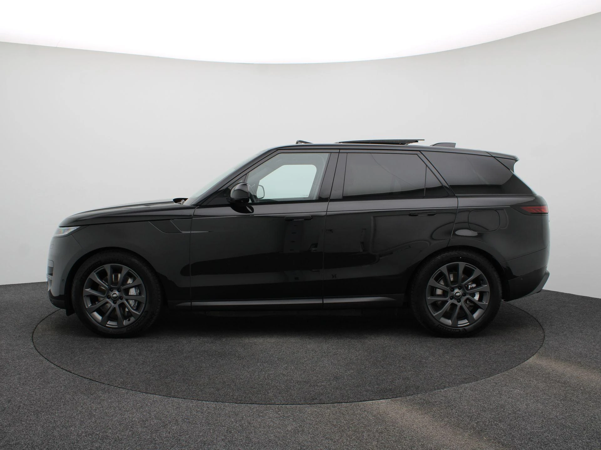 Land Rover-Range Rover Sport-image-3