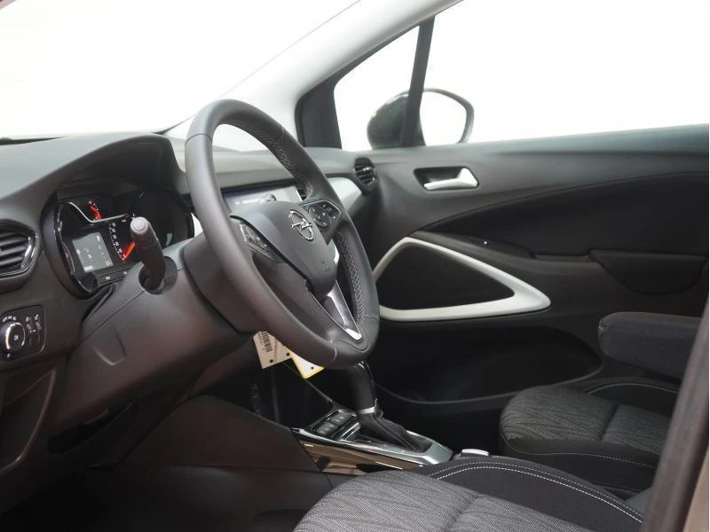 Opel-Crossland X-image-11