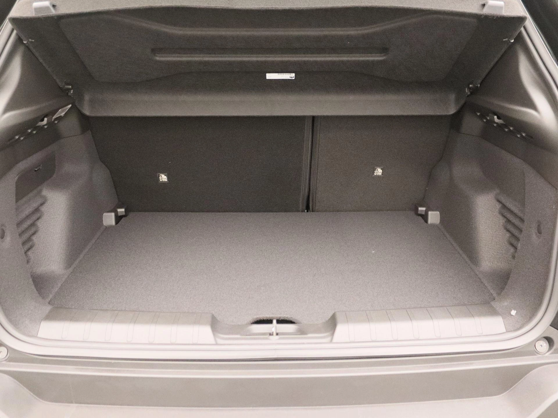 Jeep Avenger 1.2 e-Hybrid Summit
