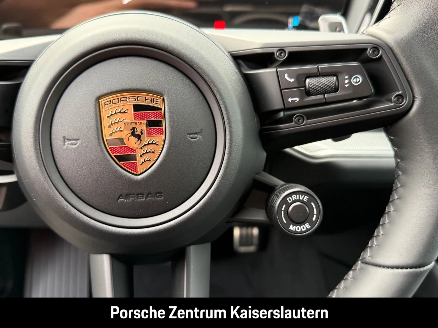 Porsche Cayenne S HA-Lenkung InnoDrive Head-Up BOSE LED -