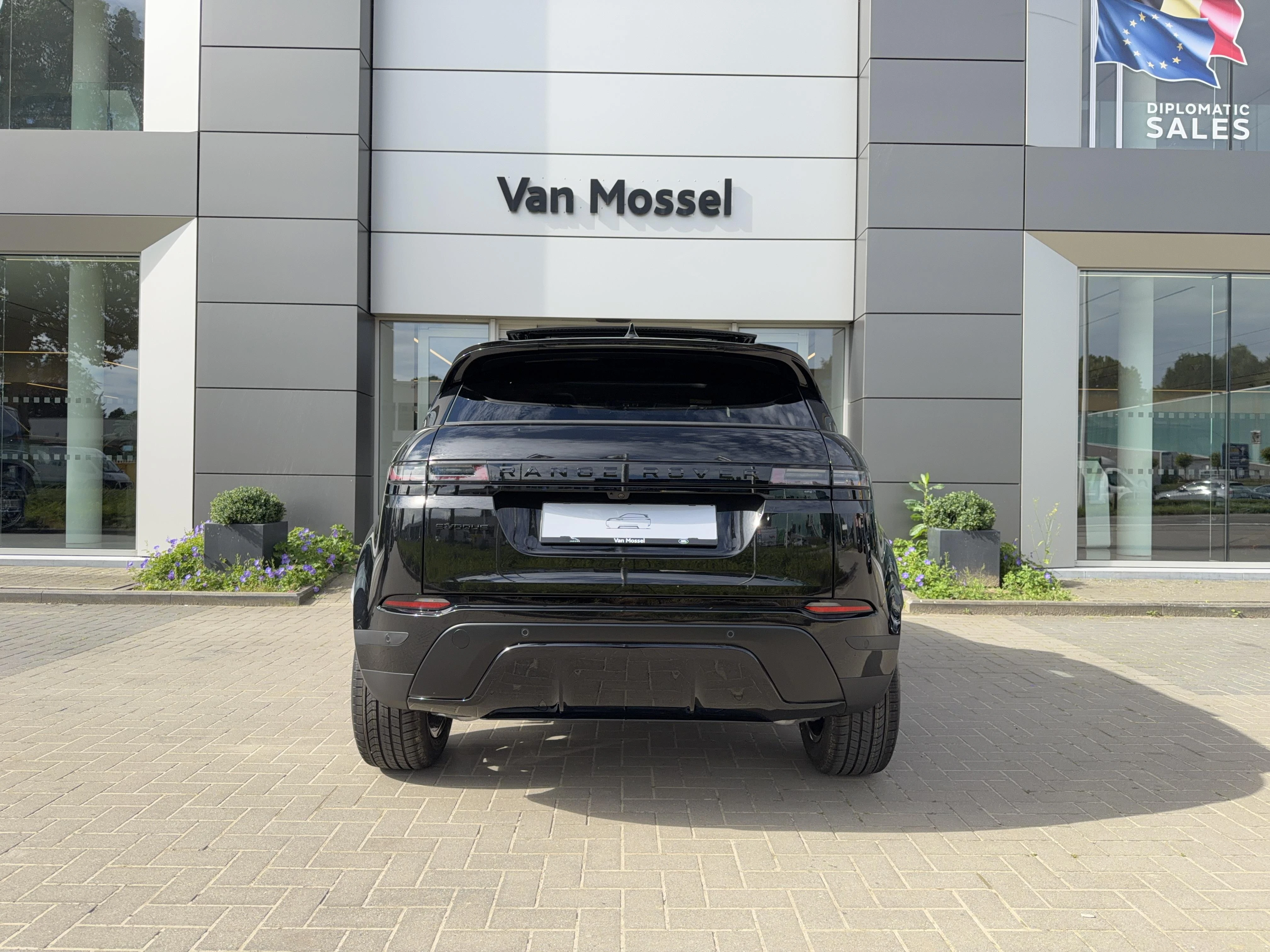 Land Rover-Range Rover Evoque-image-6