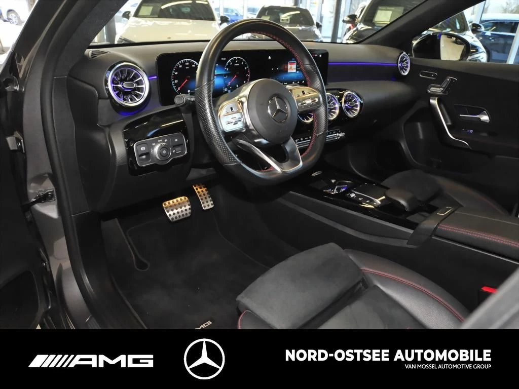 Mercedes-Benz A-Klasse 250 AMG MULTI NIGHT SOUND PANO PARKPAKET DAB AMG LineW177 A 250 AMG MULTI NIGHT SOUND PANO PARKPAKET DAB AMG Line