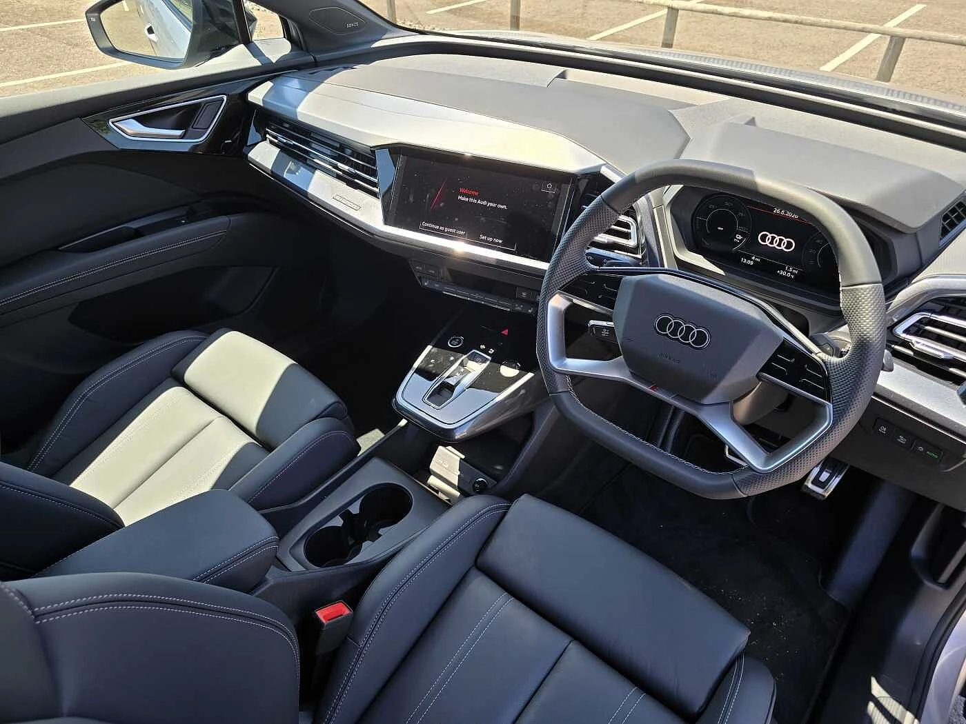 Audi-Q4 e-tron-image-5