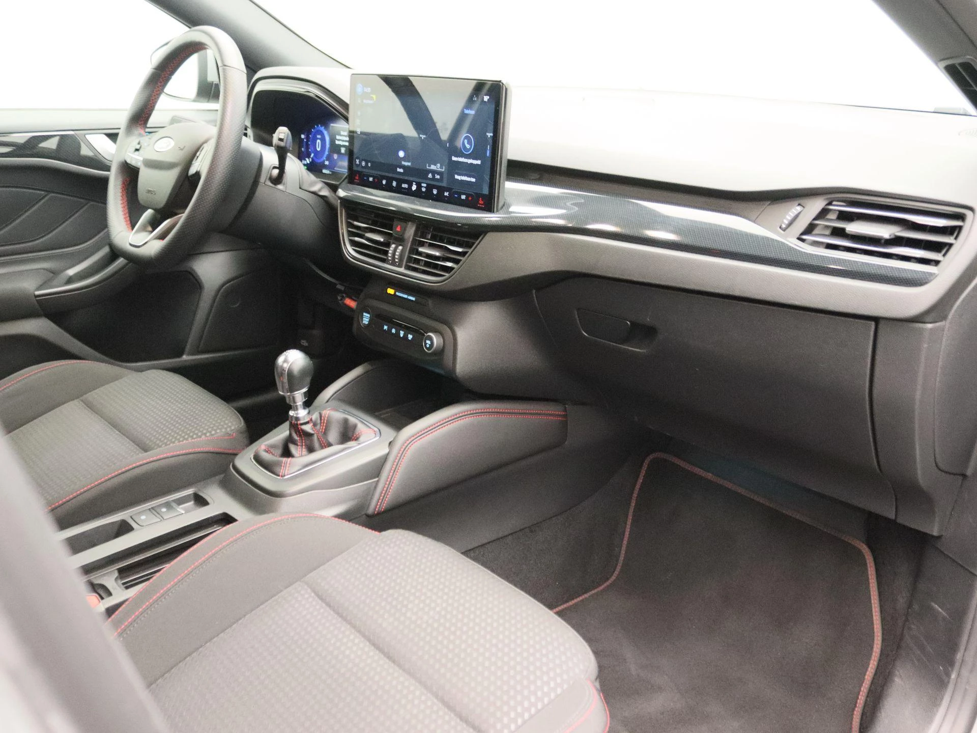 Ford-Focus-image-23