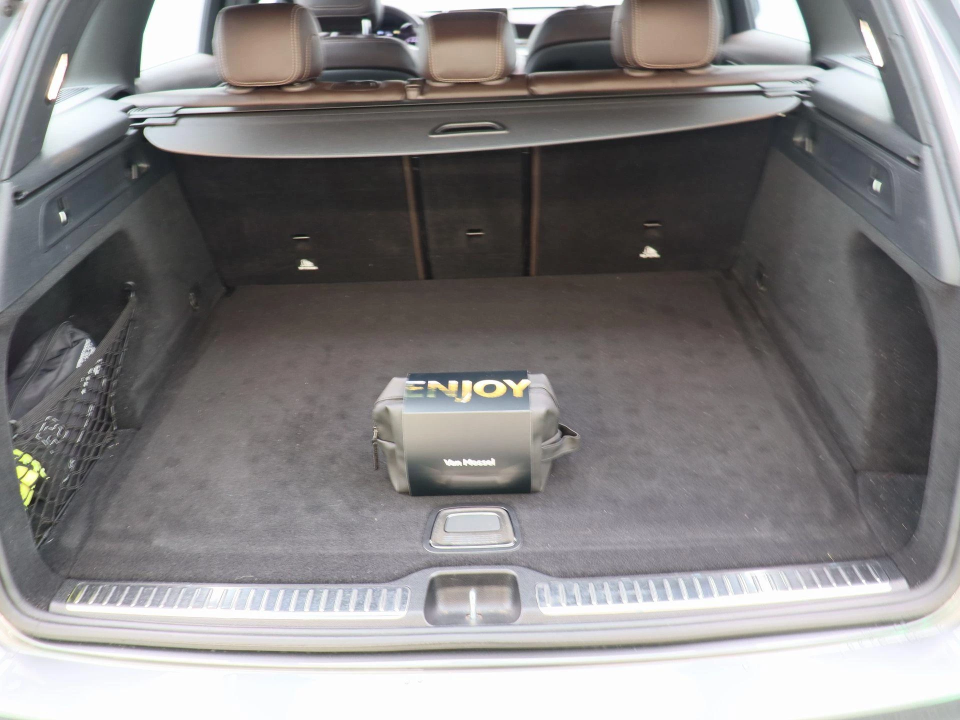 Mercedes-Benz GLC 250 4MATIC + LED + LEDER + CAMERA + TREKHAAK +