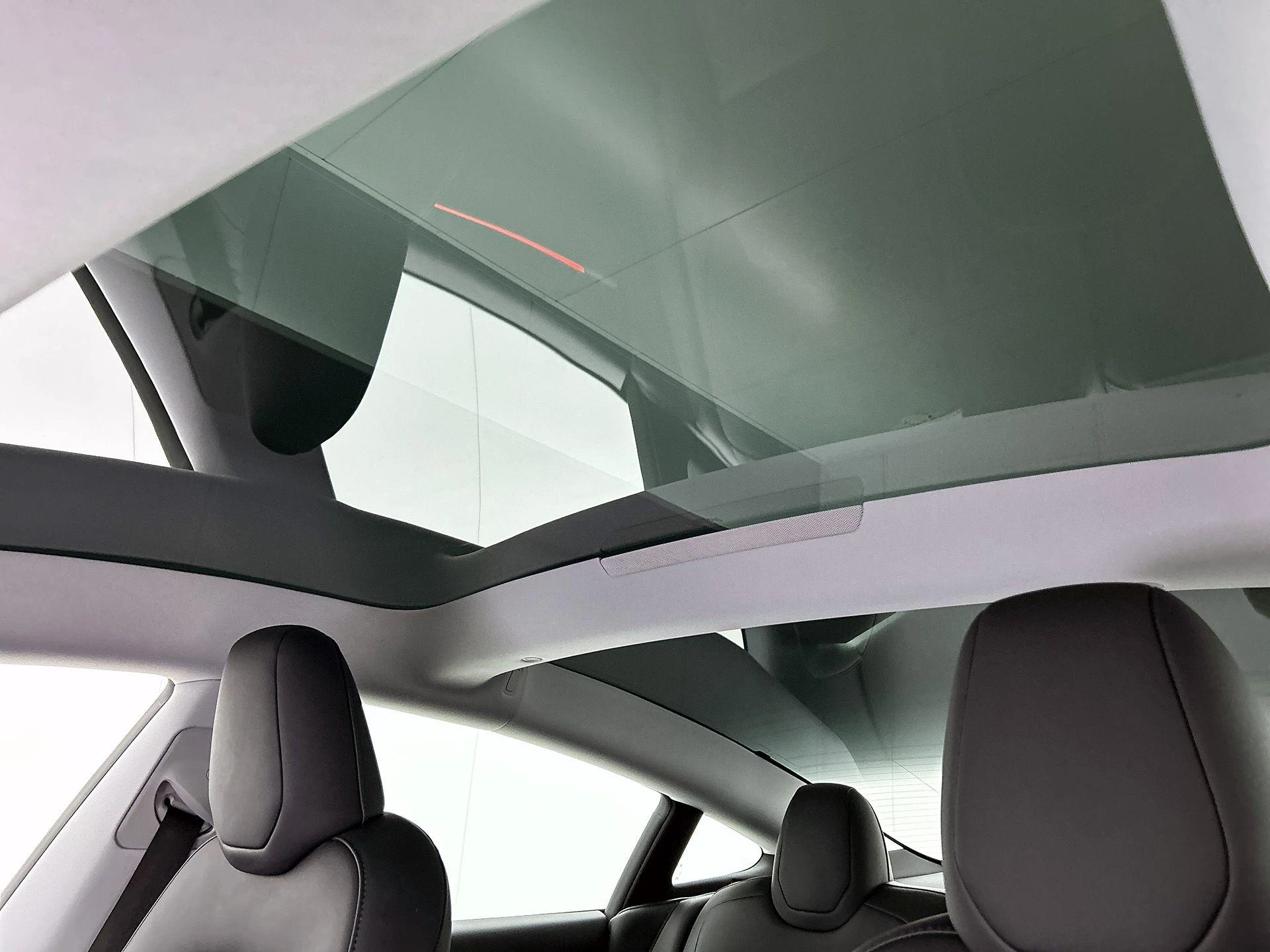 Tesla-Model 3-image-32