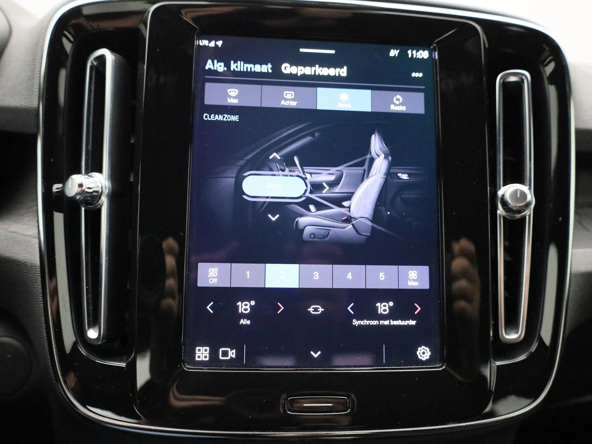 Volvo-XC40-image-24